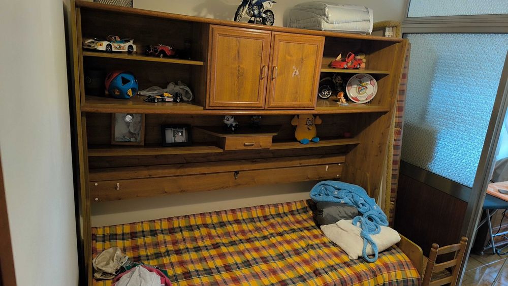 Estudio criança em bom estado geral
