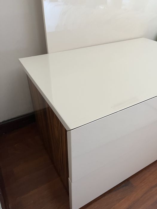 Cama Casal 1,60x2,00 + Mesas de Cabeceira