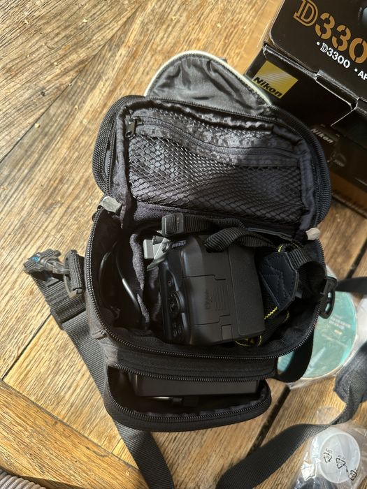 Фотоапарат Nikon D3300 AF-P 18-55 VR Kit + сумка для фотоапарата
