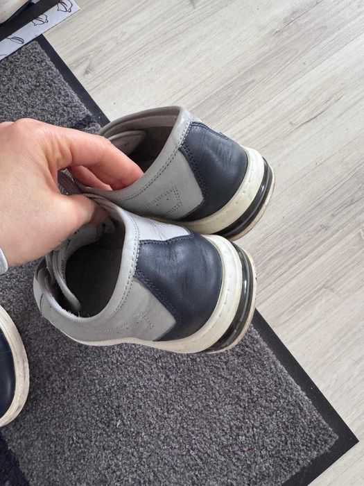 Sapatos de Couro Nº 41 – Como Novos