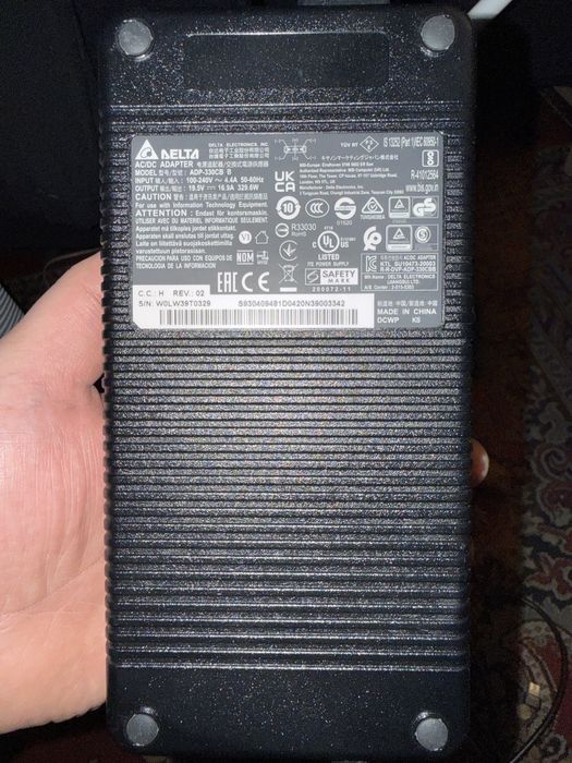 MSI Vector GP68HX 13 VH-274PL—i9/RTX 4080/ Gwarancja+Ubezpieczenie !!!