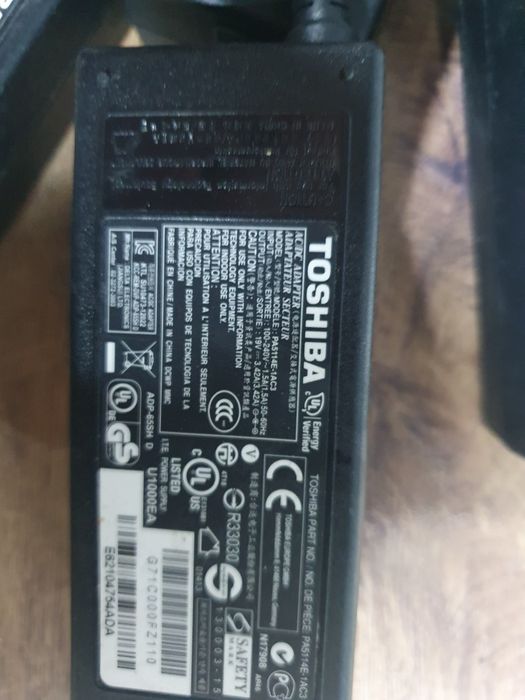 Зарядка зарядное блок питания живлення Tochiba Asus 65w 19v/3.42а ориг