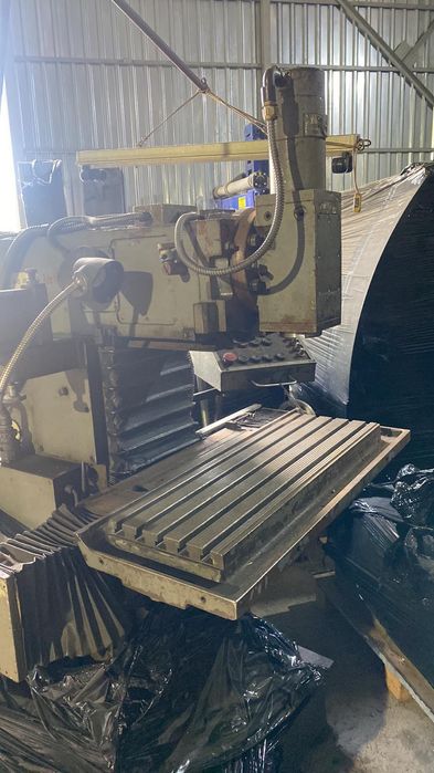 Фрезерні верстат 6р80ш6720,6р12п,6м12к,вм131,вм127,67к25,6р13,6р82ш