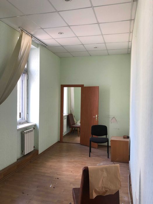 Офісні приміщення, кабінети на Подолі від 200 грн. без комісії.