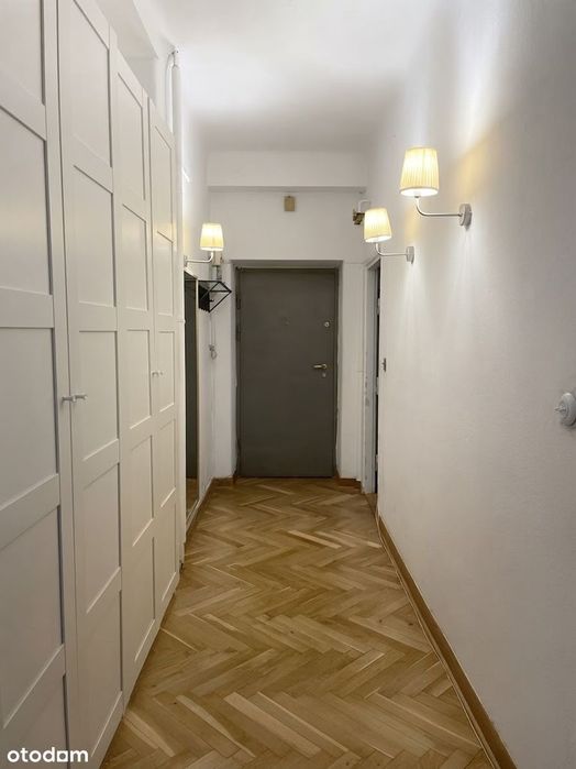 Powiśle | 64 m² | 2 pokoje | bezpośrednio | 3 min od metra