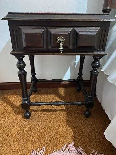 Quarto solteiro madeira macica