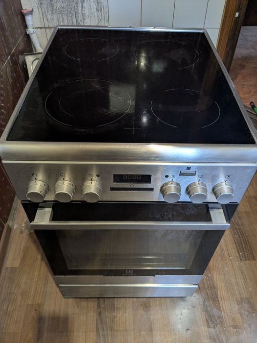 Плита електрична скло кераміка Electrolux