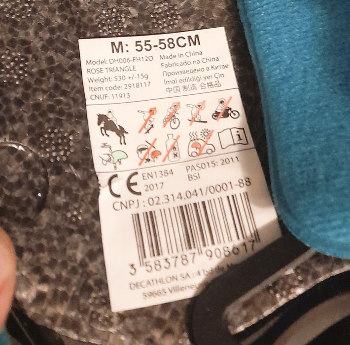 Capacete de equitação ótimo estado.  Mais detalhes nas fotos