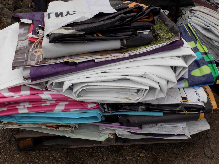 Plandeka banerowa po 4,5 zł za m2