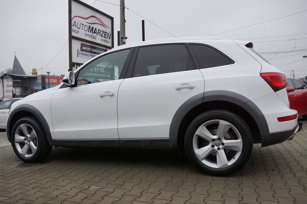 Audi Q5 Offroad 2.0 TDI CR 190 KM, 4x4, Lift, Klima, Półskóra, Hak, GWARANCJA!