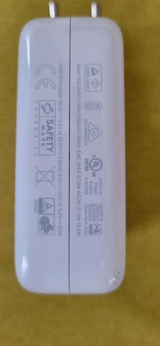 Apple carregador USB-C 67W