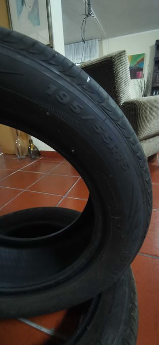 2 pneus Rotalla semi novos