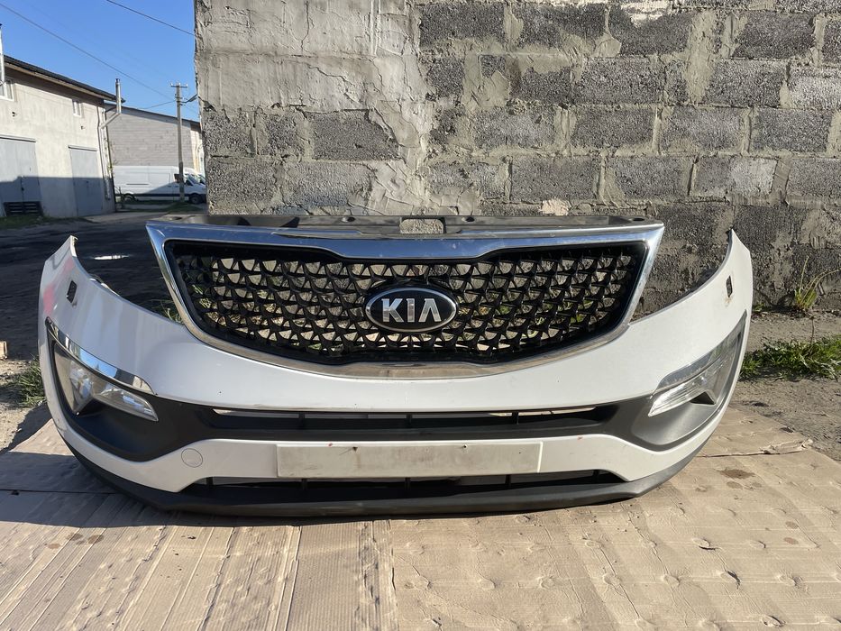 Бампер передній комплектний Kia Sportage 3 SL 2010 -2015