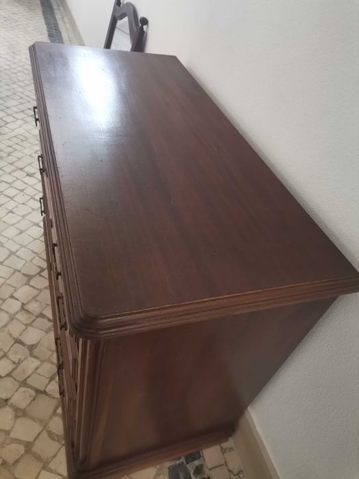 Cómoda antiga madeira castanho escuro