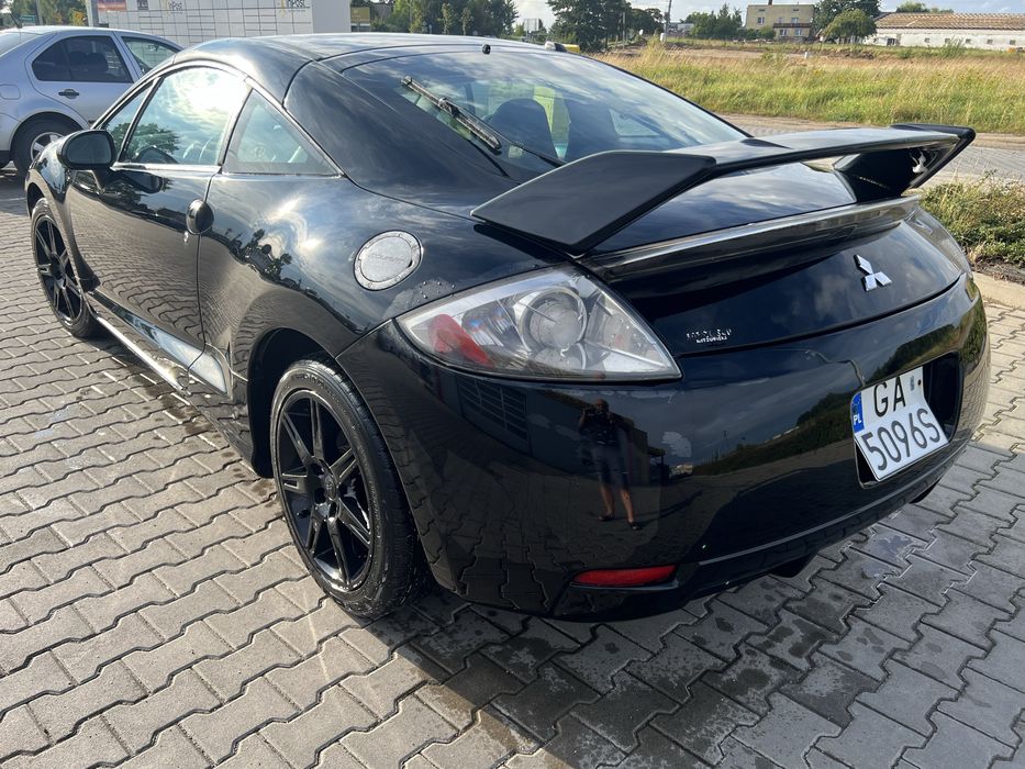 Mitsubishi eclipse.