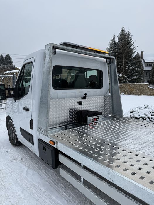 Zabudowa laweta pomoc drogowa najazd iveco master ducato sprinter fuso