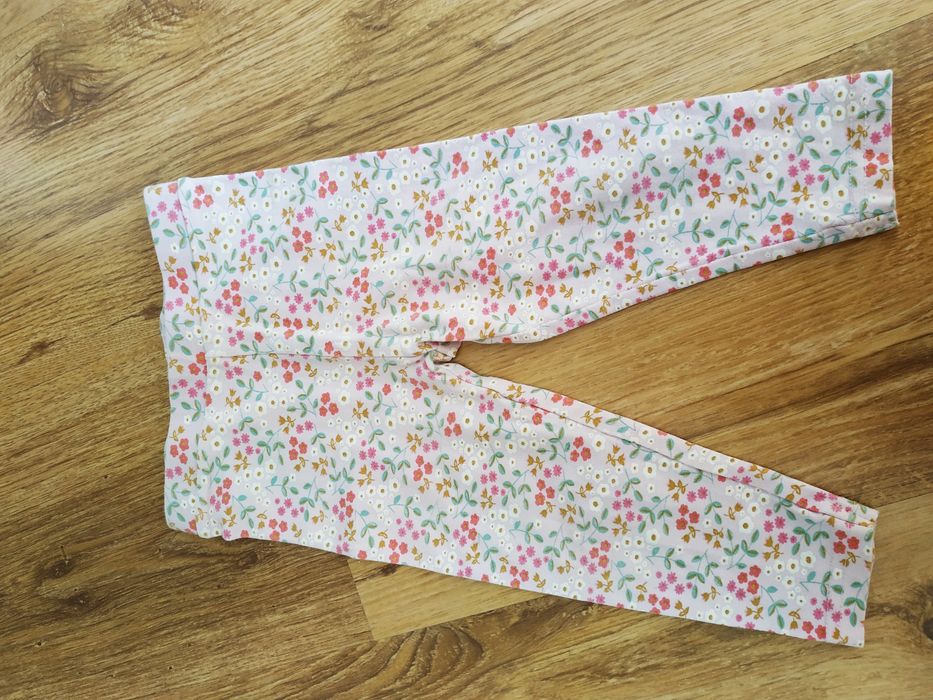 Jeansy, dresy polarowe, getry