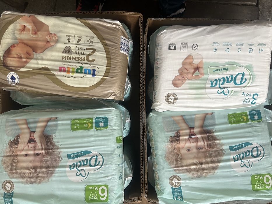 Pieluchy dla dziecka pampersy dada rozmiar 2 3 4 6