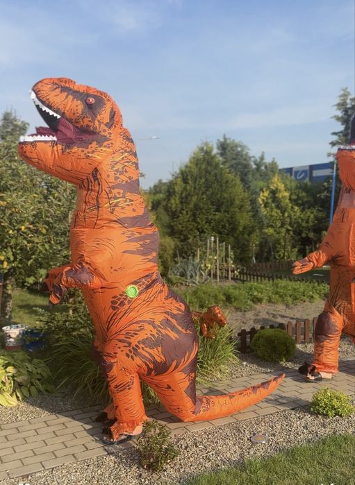 Dmuchany dinozaur