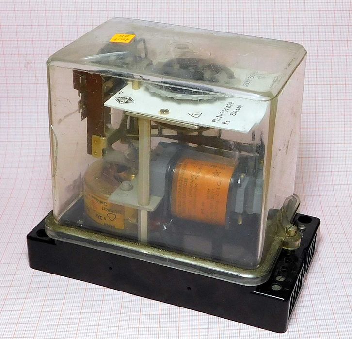 Przekaźnik czasowy 220V 50Hz 3min - 30min RZw EAW [K31]