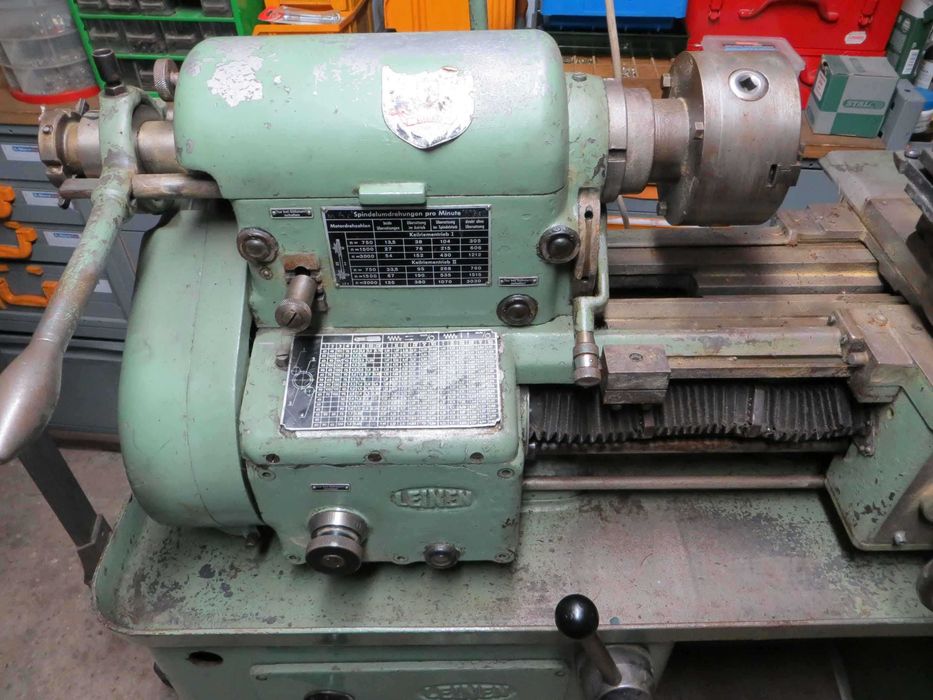 Leinen mała tokarka