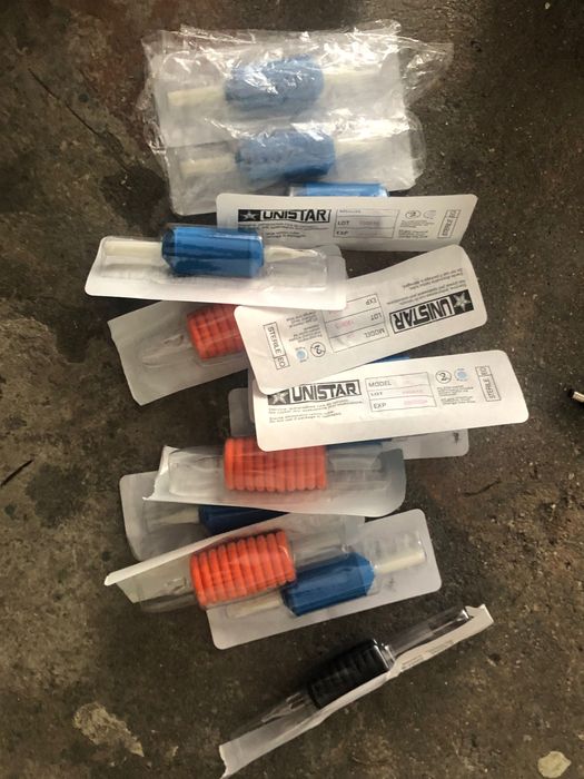 material de tatuagem