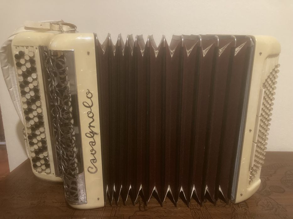 Acordeão cavagnolo 4 voz