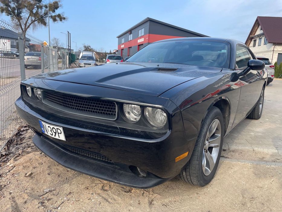 Dodge Challenger Dodge Challenger 3 gen. benz/gaz