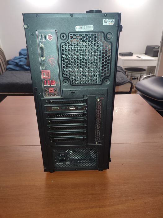 Komputer Gamingowy Intel i5 / RTX 2060 / 16GB RAM / SSD 500GB