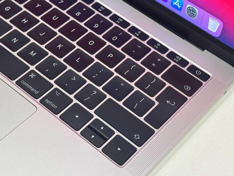 MacBook Pro 13 2017 i5 8GB RAM 256GB SSD Space Gray Gwararancja