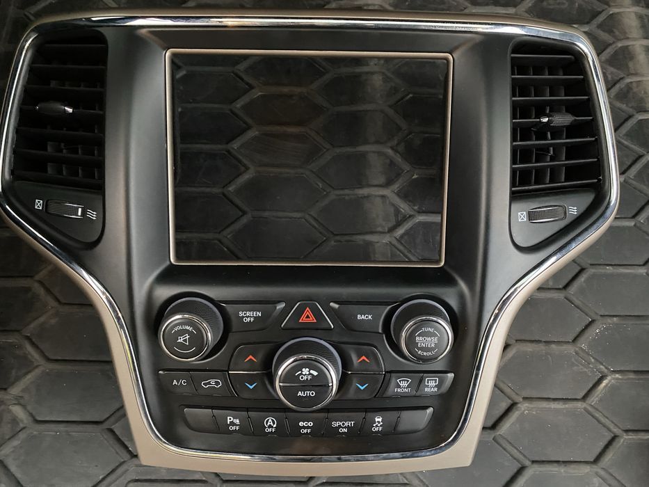 Магнітола jeep grand cherokee overlend