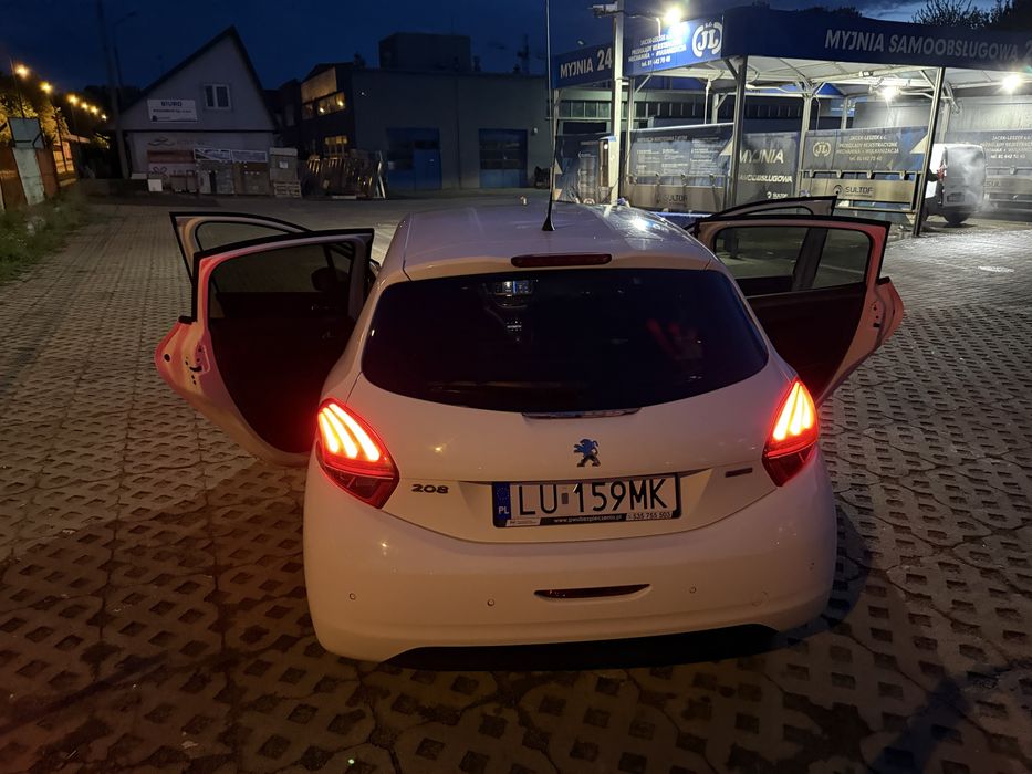 Peugeot 208 1,2