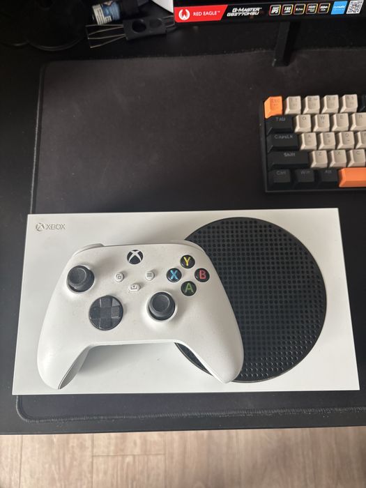 Xbox series s + Pad