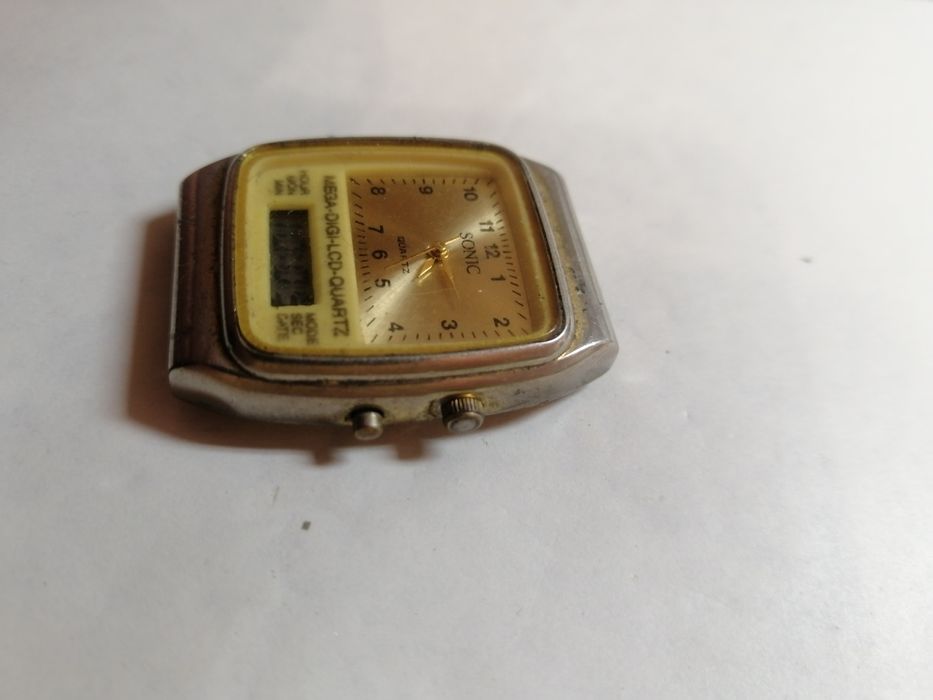 Часы наручные SONIC Mega-Digi-LCD-Quartz