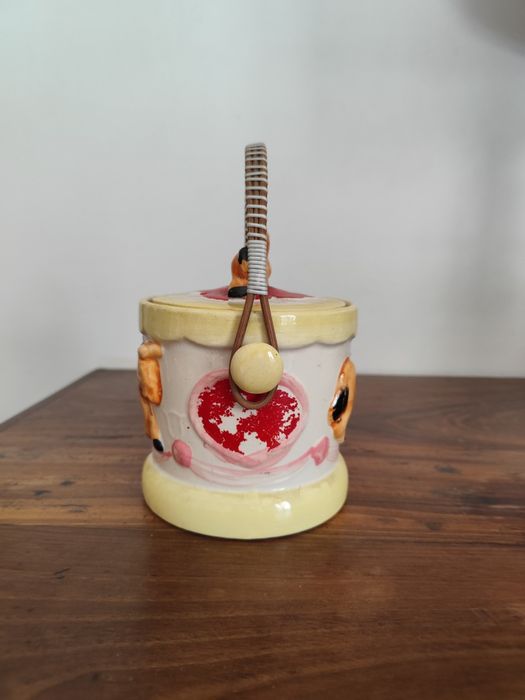 Raro Cookie Jar Tilso Japan