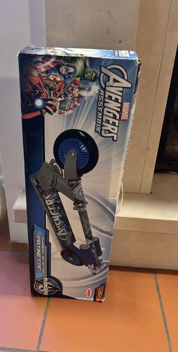 Trotinete dobrável, 2 rodas Avengers Disney
