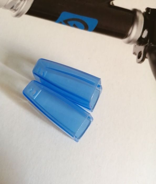 Lote 2 protectores novos escovas dentes