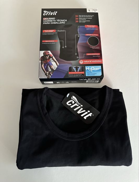 T-shirt preta desportiva para homem ciclismo