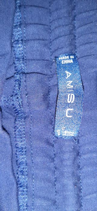 Sprzedam spodnie r.44