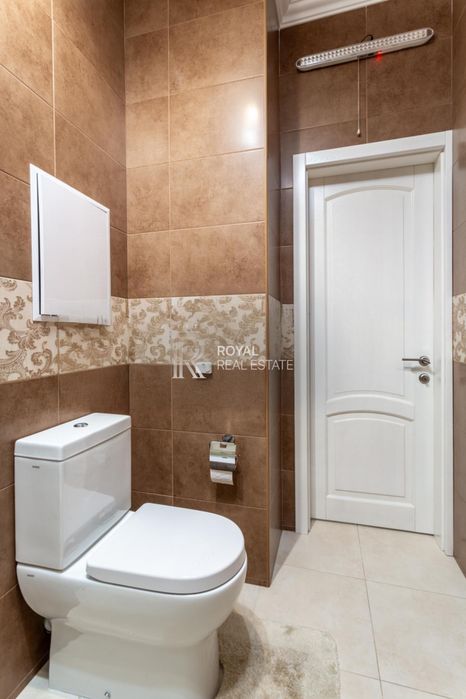 Продаж Квартири 3к 130м2 ЖК Панорама на Печерську Укриття Генератор