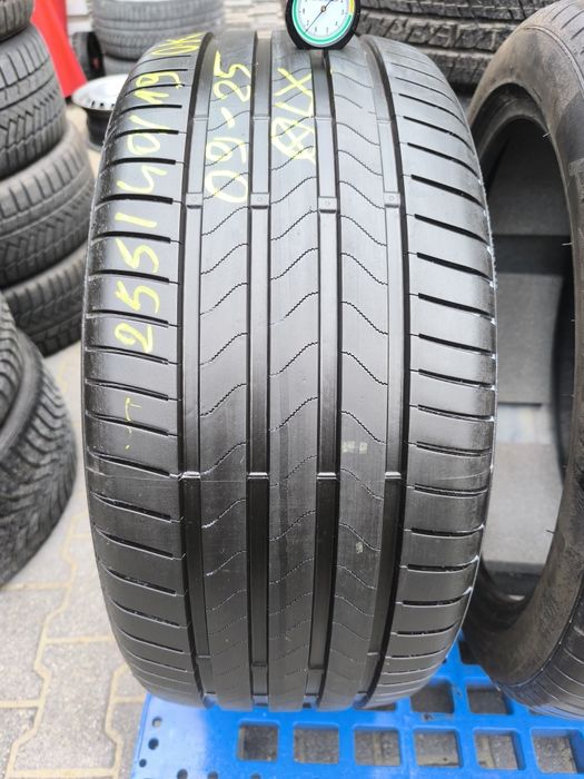 Opona Bridgestone Turanza 6 b255/40/19 pojedynka