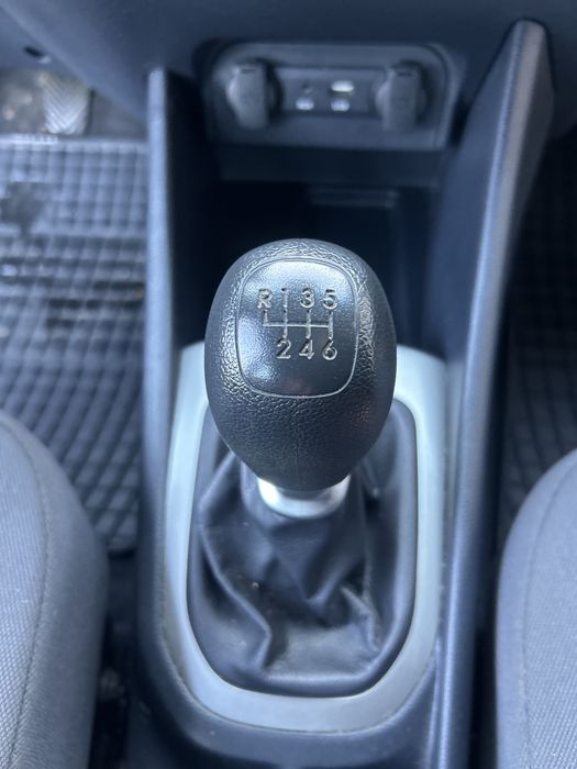 kia rio 1.4 2016