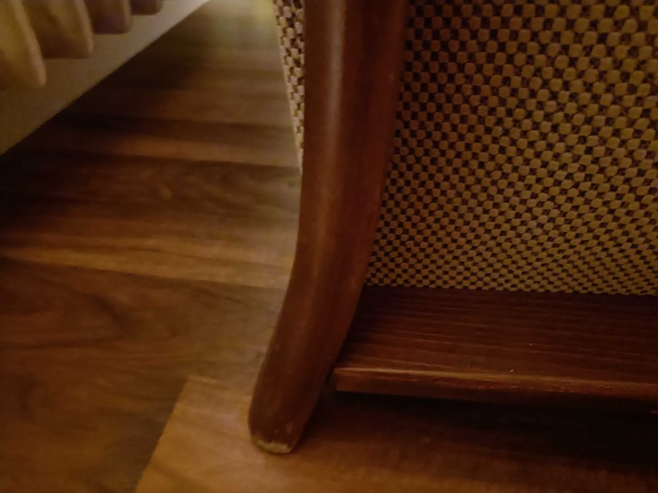 Sofa dwuosobowa z funkcją spania.