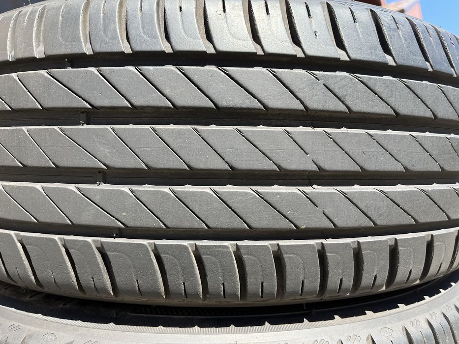 Шини 205/60 R16 Kleber 4 літні шини