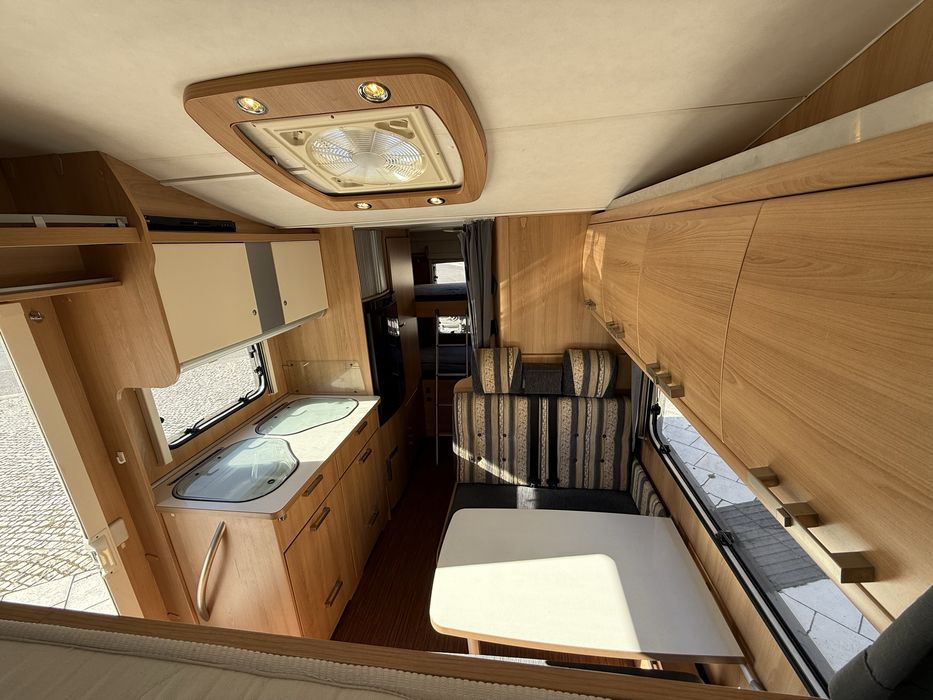 Autocaravana Ford  2.2 TDCi 140cv ano 2009 com AC