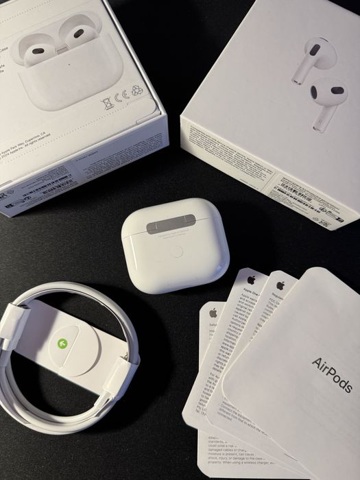 Słuchawki AirPods 3
