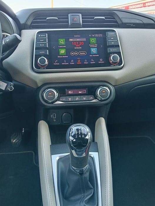 Nissan Micra 0.9 IG-T Tekna, ano 10/2018, desde 171,88€/mês