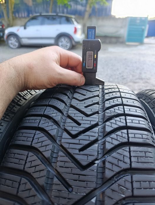 195/50/16 Pirelli snow control
