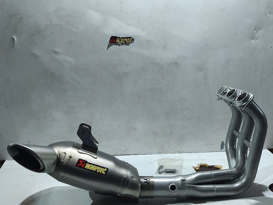 Ackrapovic Titanium Yamaha MT 09 / TRACER / XSR