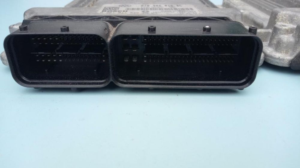 Блок управления двигателем (ЭБУ) Volkswagen Touareg 5.0 TDi V10 Мозги